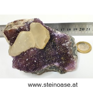 Amethyst Drusenstück mit Calcit